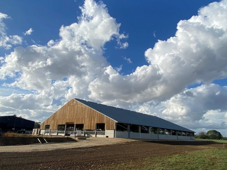 Lincolnshire dairy farm secures funding to invest in carbon efficient cowshed