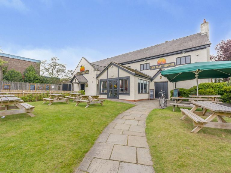 Community pub in Ashby put on the market