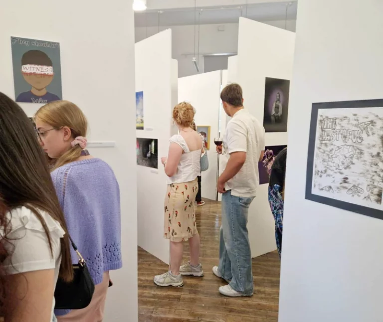 Exhibition showcases art of Lincoln students