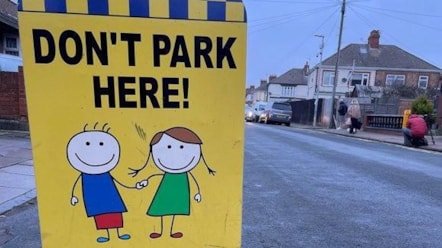 Council fines almost 1,400 drivers for illegal school gate parking