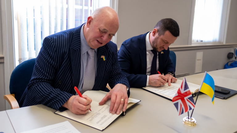 Lincolnshire signs co-operation agreement with Ukraine’s Kherson region