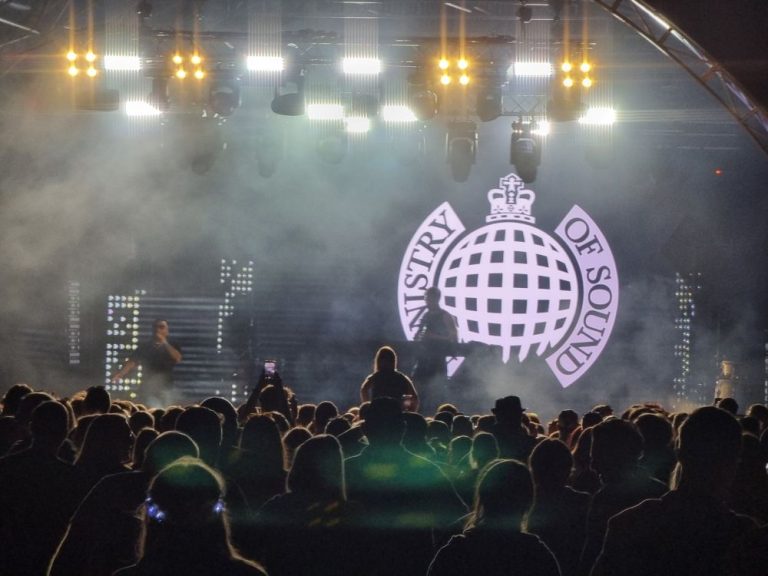 Lincoln lit up with Ibiza Anthems!