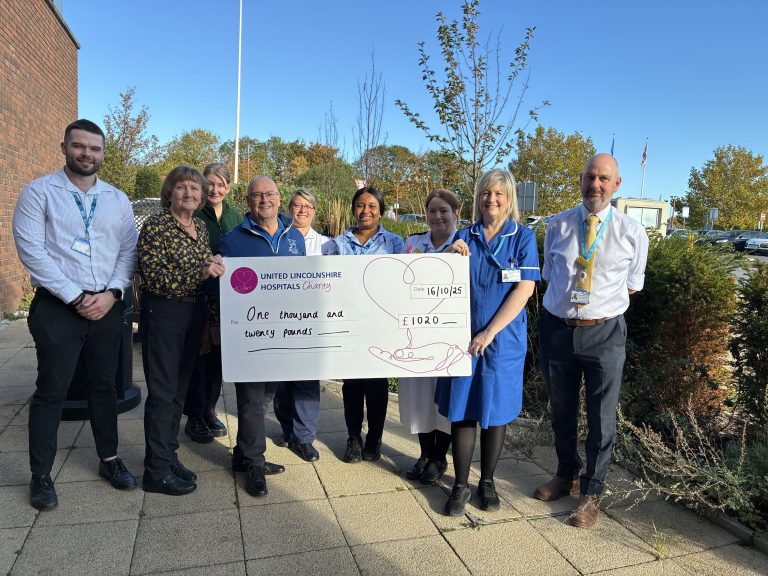 Louth golfers tee off to support cancer patients